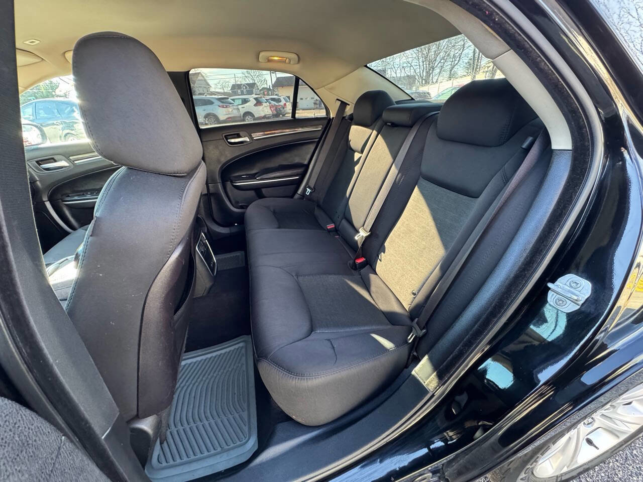 Used 2019 Chrysler 300 Touring w/ Sport Appearance Package image 36