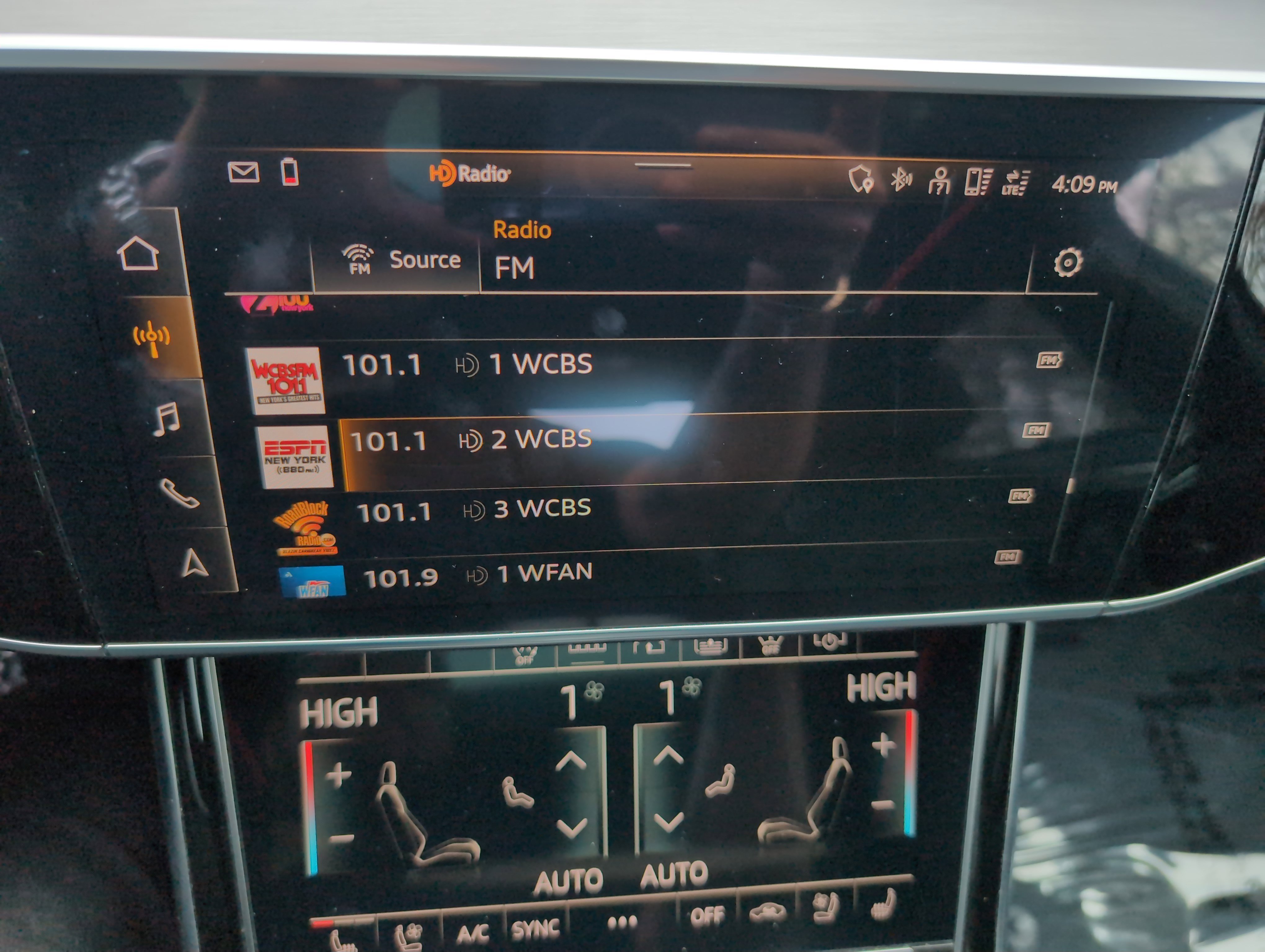 Used 2021 Audi A8 L 3.0T image 29