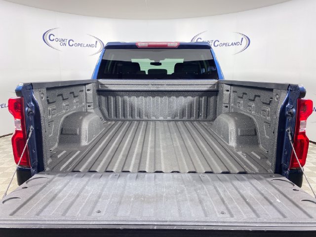 Used 2022 Chevrolet Silverado 1500 Custom Trail Boss w/ Safety Confidence Package AWD/4WD image 24