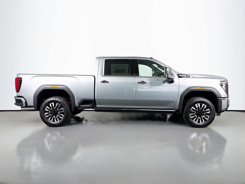 New 2026 GMC Sierra 2500 Denali Ultimate AWD/4WD image 8