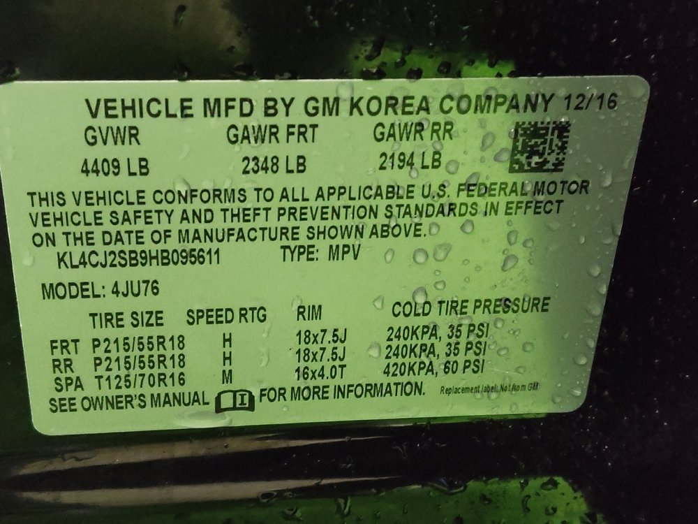 Used 2017 Buick Encore Sport Touring image 33