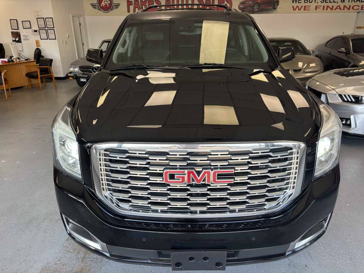 Used 2018 GMC Yukon XL SLE w/ SLE Value Package RWD image 12