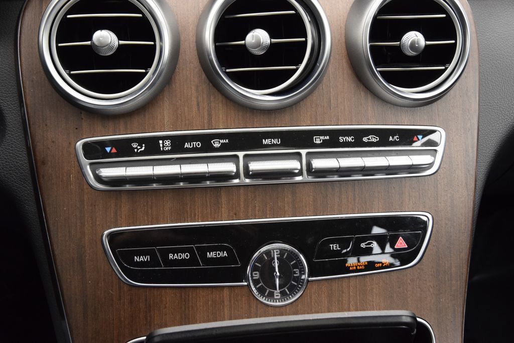 Certified 2020 Mercedes-Benz C 300 Sedan image 28