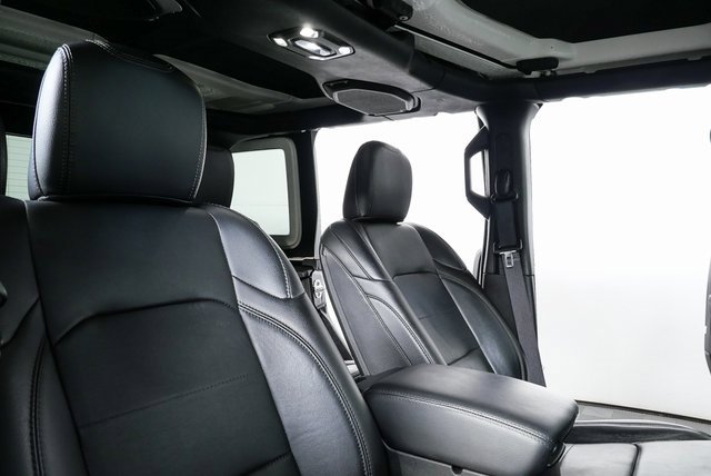Used 2022 Jeep Wrangler Unlimited Sahara image 20