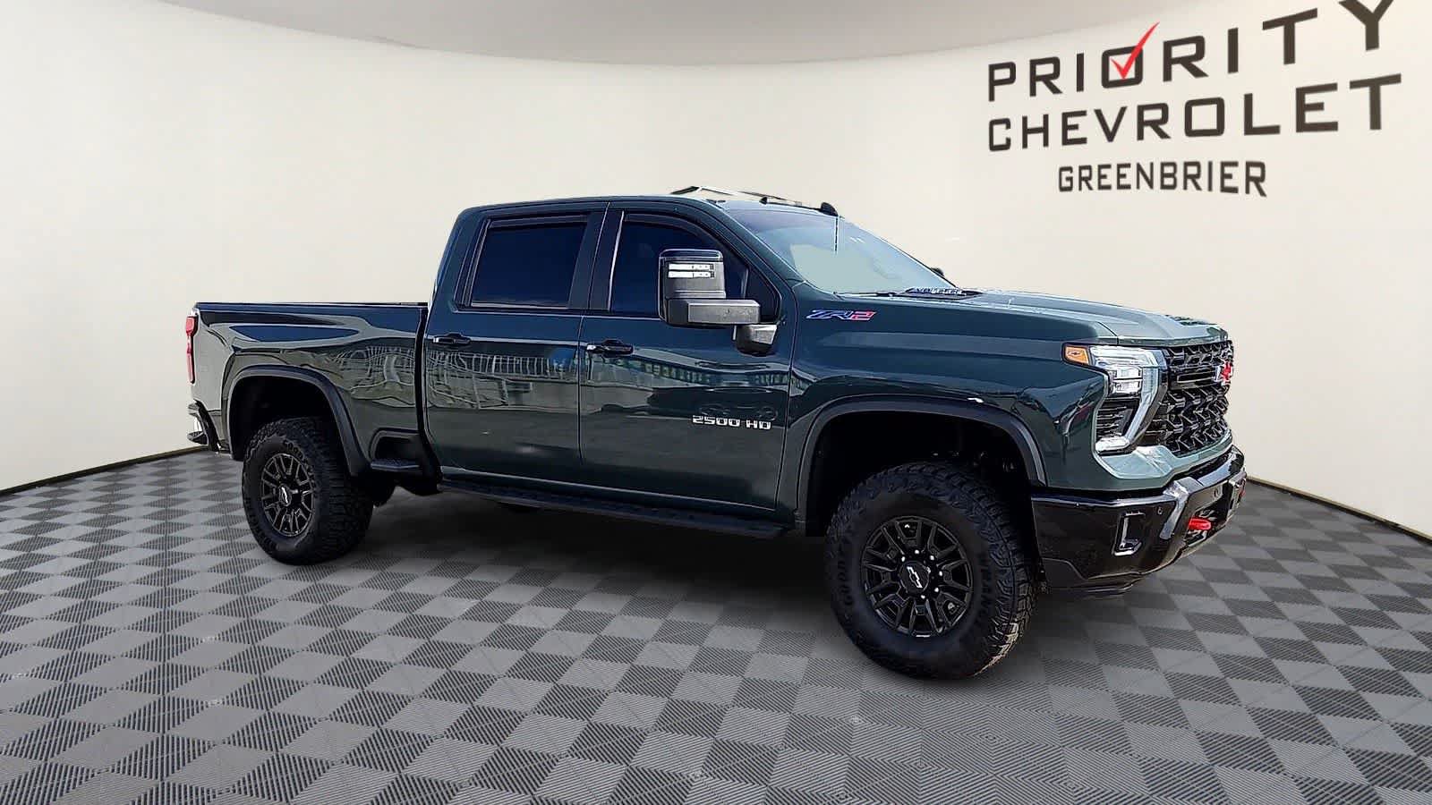 Used 2026 Chevrolet Silverado 2500 ZR2 AWD/4WD image 2