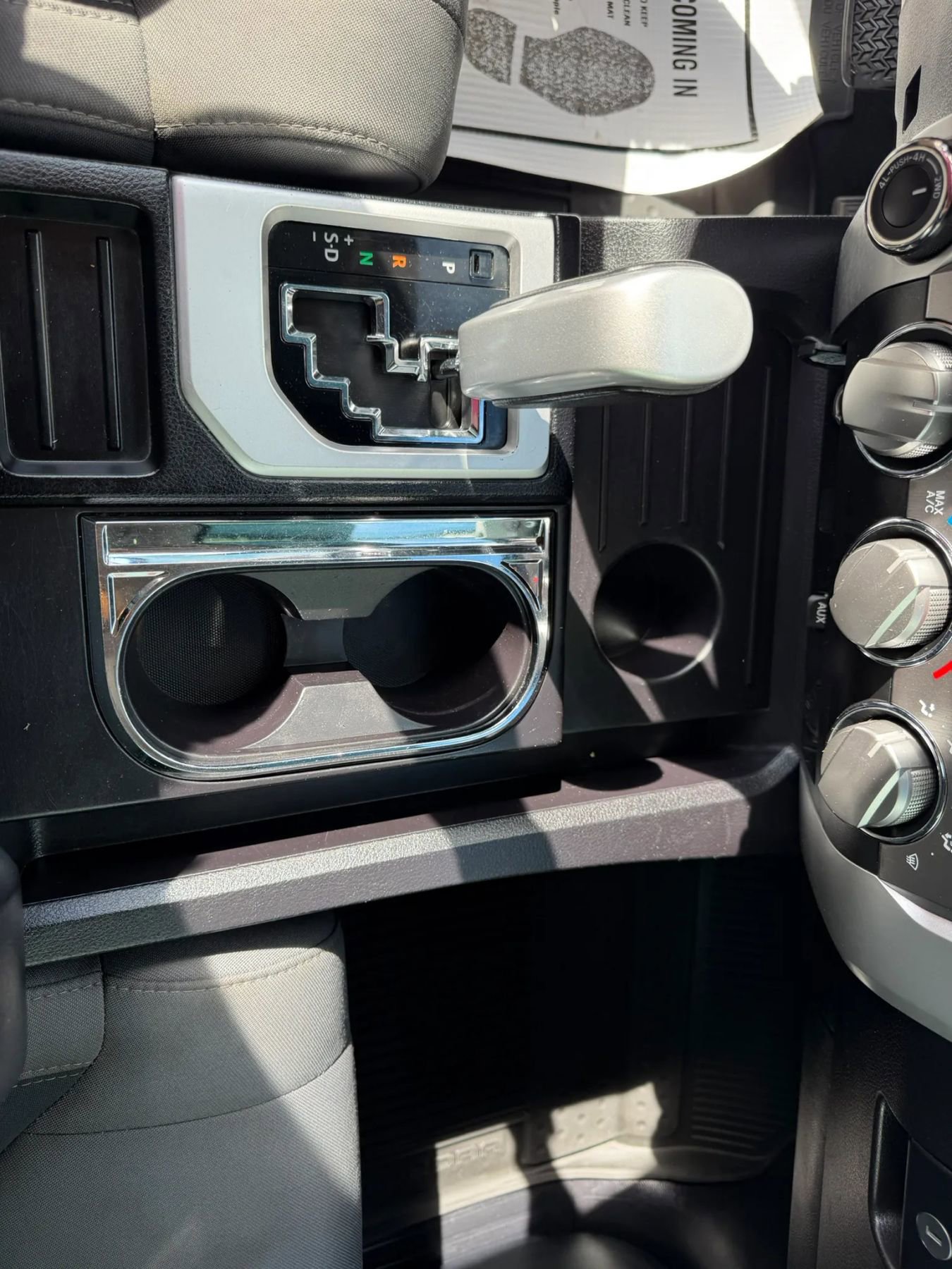 Used 2016 Toyota Tundra SR5 w/ TRD Off Road Package image 12