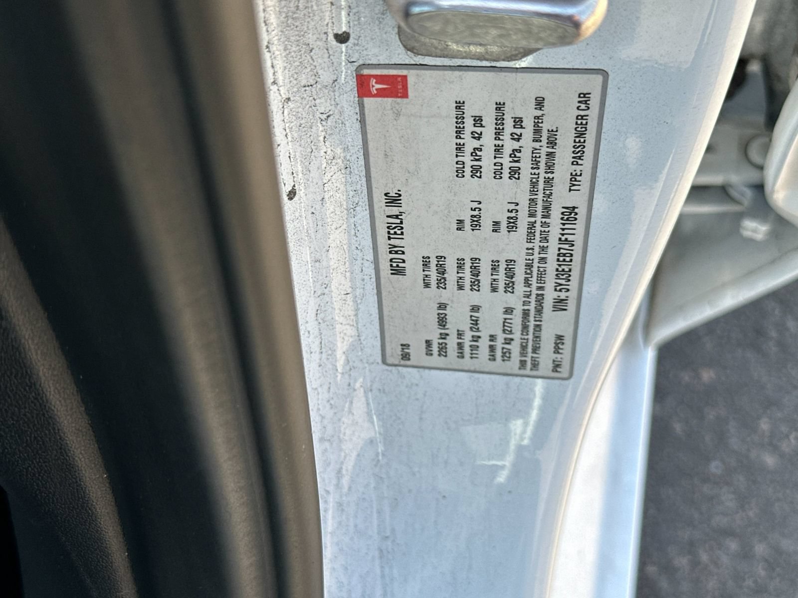 Used 2018 Tesla Model 3 Long Range AWD/4WD image 32