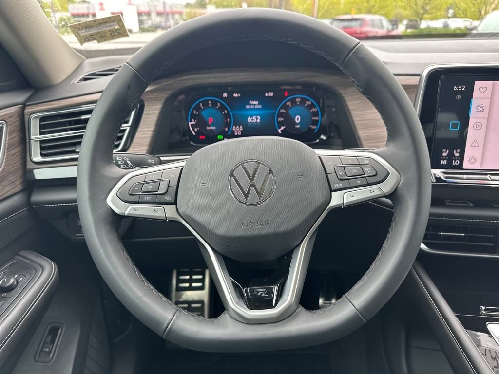 New 2025 Volkswagen Atlas SEL Premium R-Line image 14