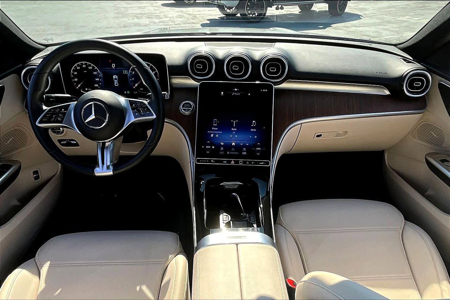 Used 2024 Mercedes-Benz C 300 Sedan image 15