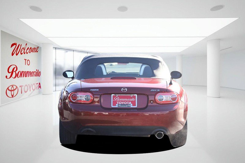 Used 2009 MAZDA MX-5 Miata Sport w/ Convenience Pkg image 6