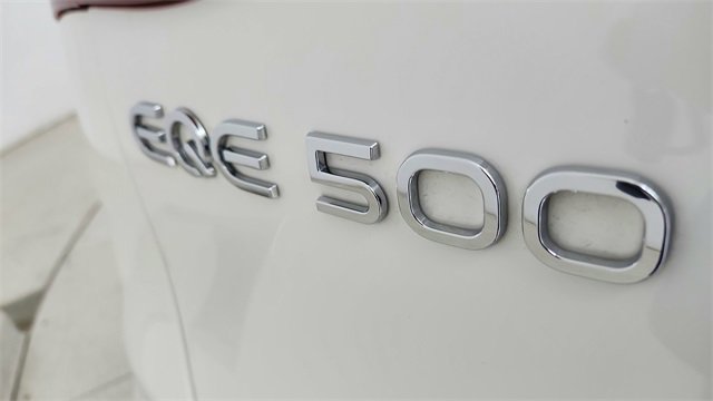Used 2023 Mercedes-Benz EQE 500 4MATIC SUV w/ Exclusive Trim Package image 17