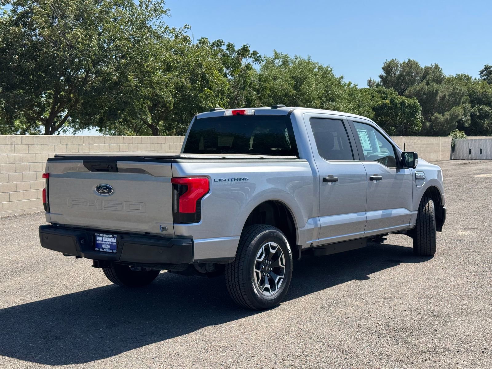 Used 2023 Ford F150 Lightning Pro w/ Tow Technology Package AWD/4WD image 3