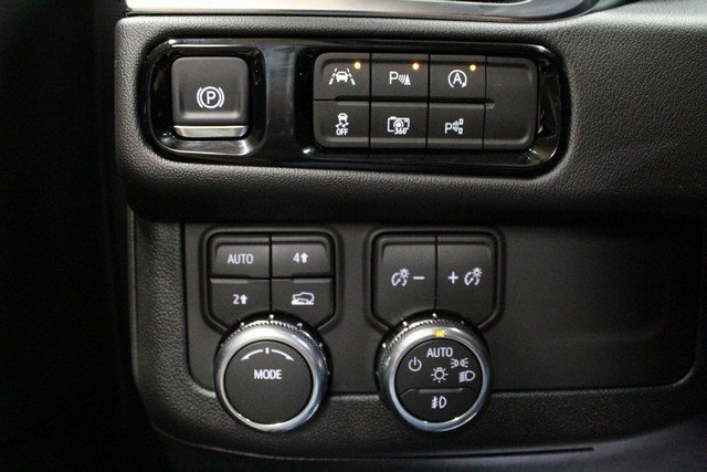 New 2026 GMC Yukon XL Denali image 22