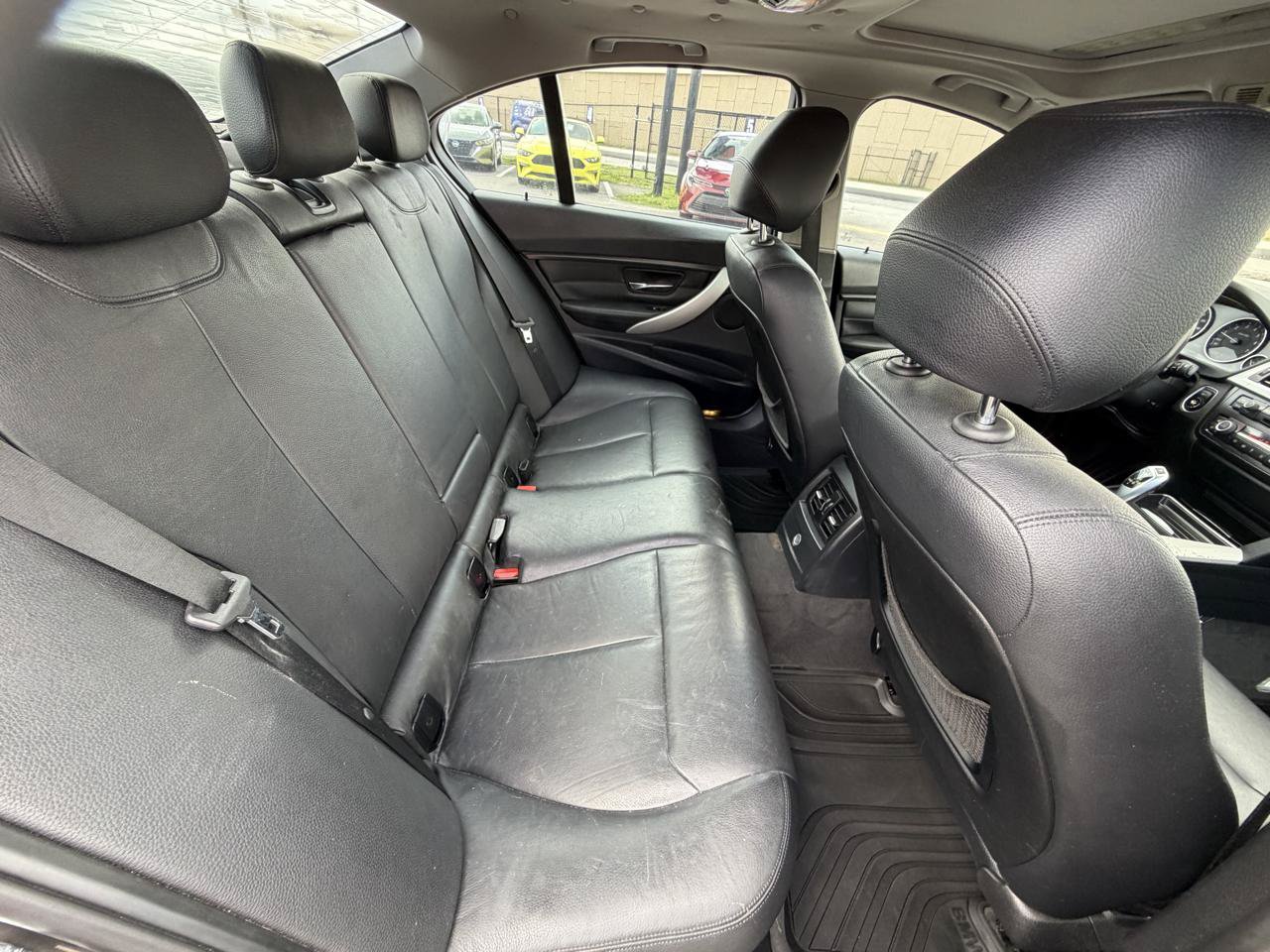 Used 2013 BMW 328i Sedan RWD image 10