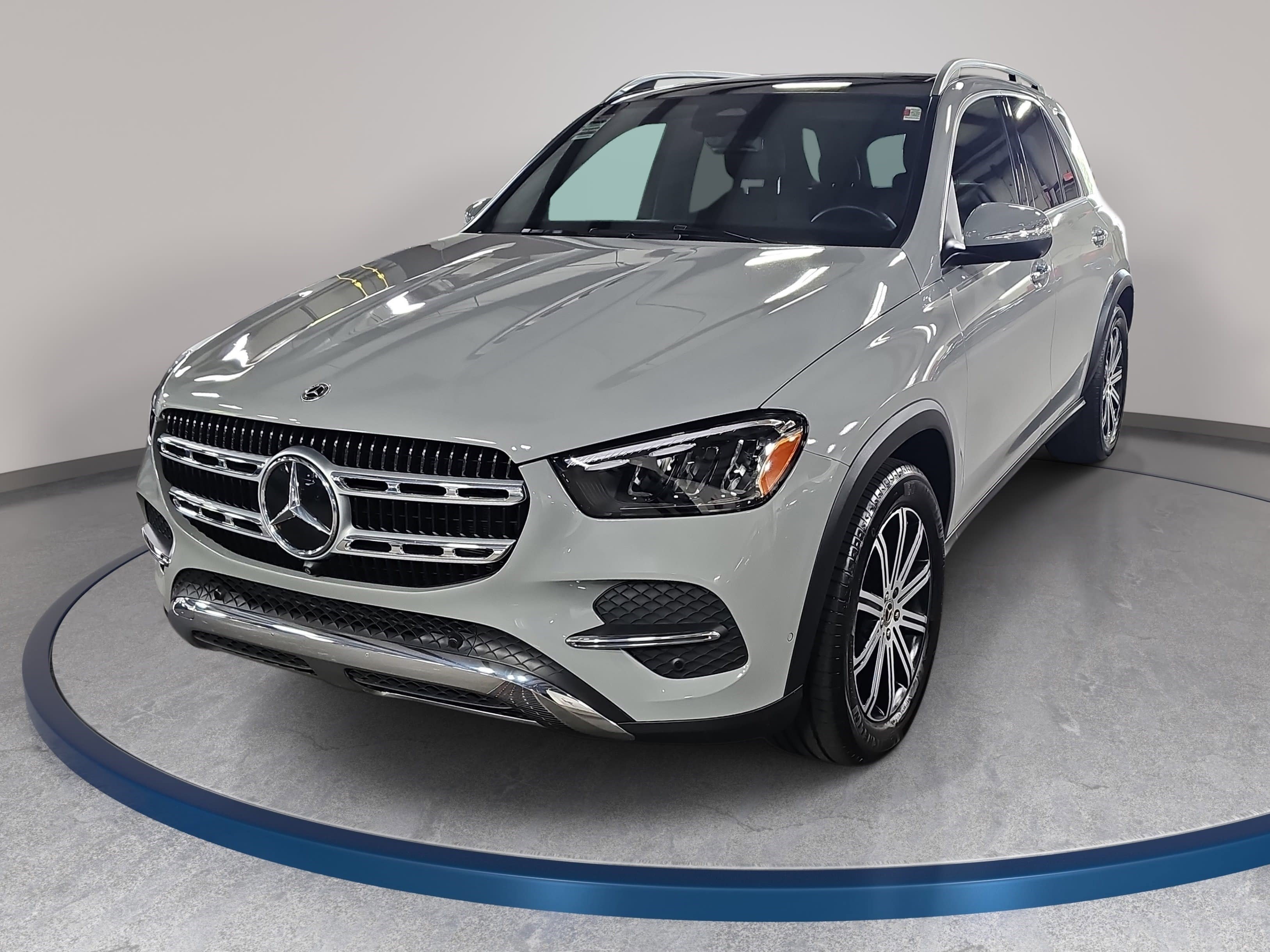 Used 2024 Mercedes-Benz GLE 350 4MATIC image 1