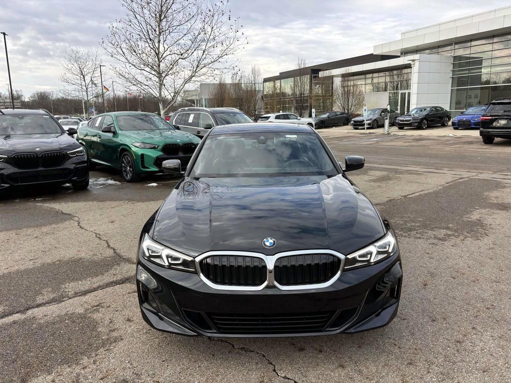 Certified 2025 BMW 330i xDrive Sedan image 2