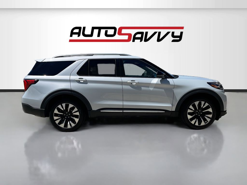 Used 2025 Ford Explorer Platinum w/ LUX Leather Package AWD/4WD image 8