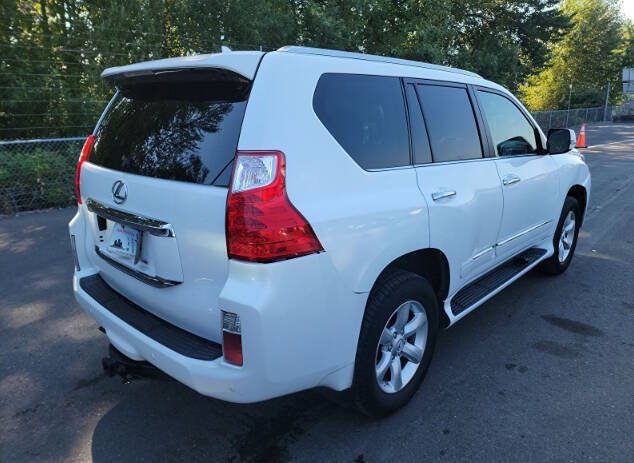 Used 2012 Lexus GX 460 w/ Convenience Pkg AWD/4WD image 2