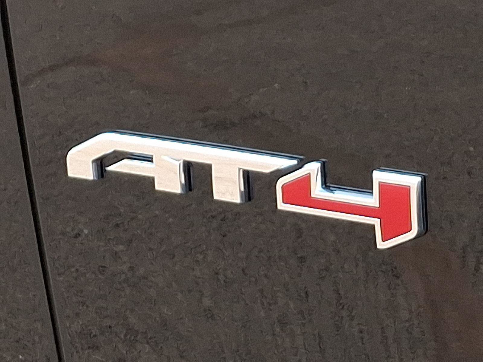 New 2025 GMC Yukon XL AT4 Ultimate image 11