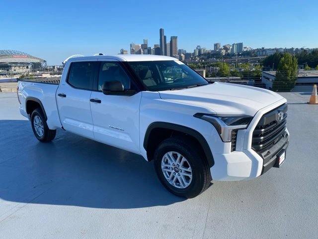 Certified 2025 Toyota Tundra SR5 AWD/4WD image 31