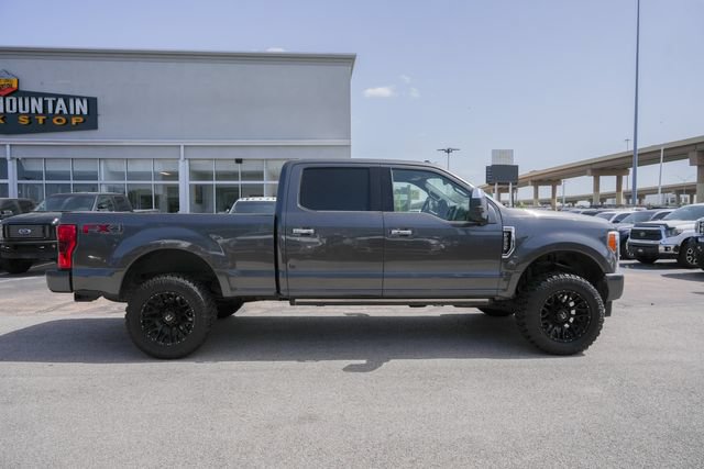 Used 2018 Ford F250 Platinum w/ Platinum Ultimate Package AWD/4WD image 4