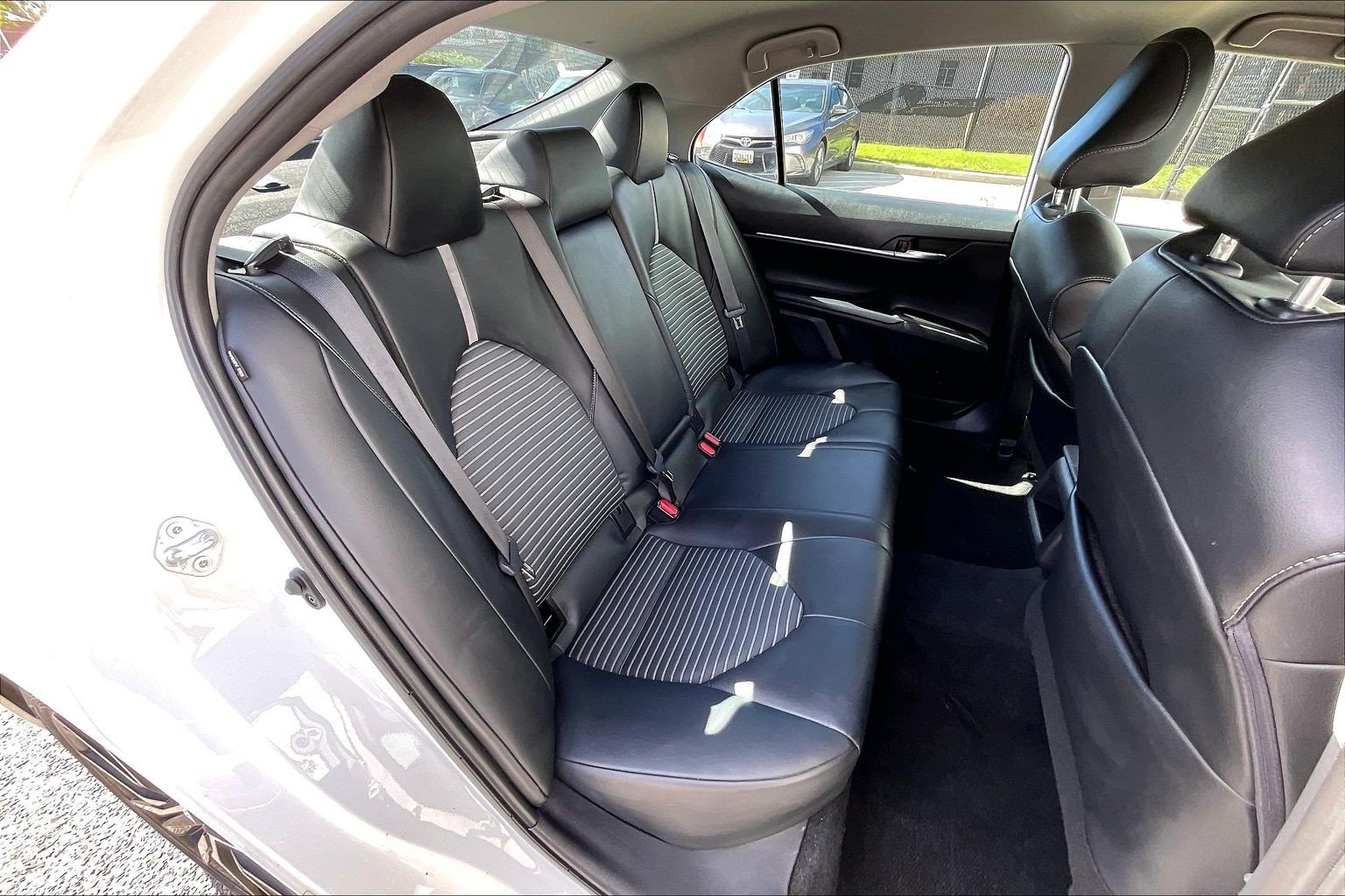 Used 2024 Toyota Camry SE FWD image 31