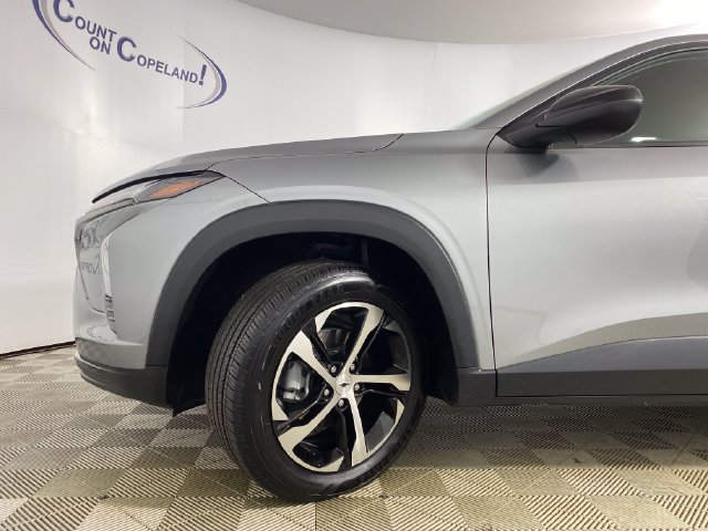 Certified 2024 Chevrolet Trax RS FWD image 31