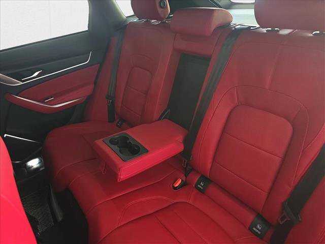 New 2026 Jaguar F-PACE R-Dynamic S image 14