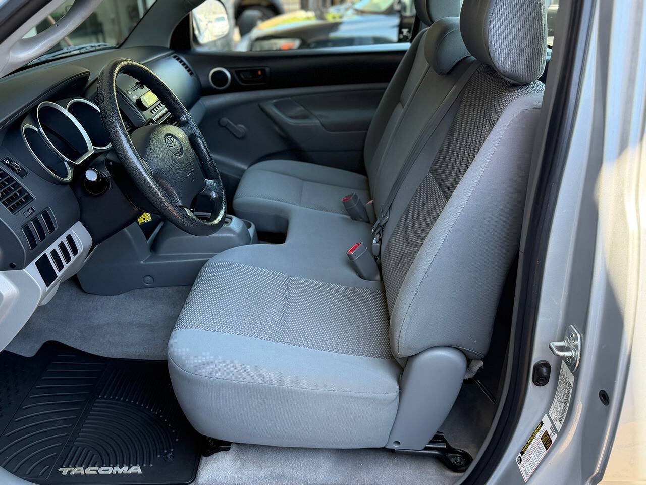 Used 2008 Toyota Tacoma 2WD Regular Cab image 12
