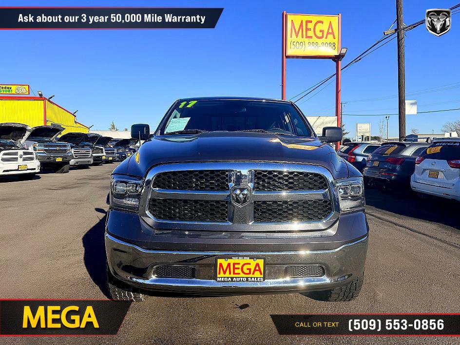Used 2017 RAM 1500 Classic SLT image 4
