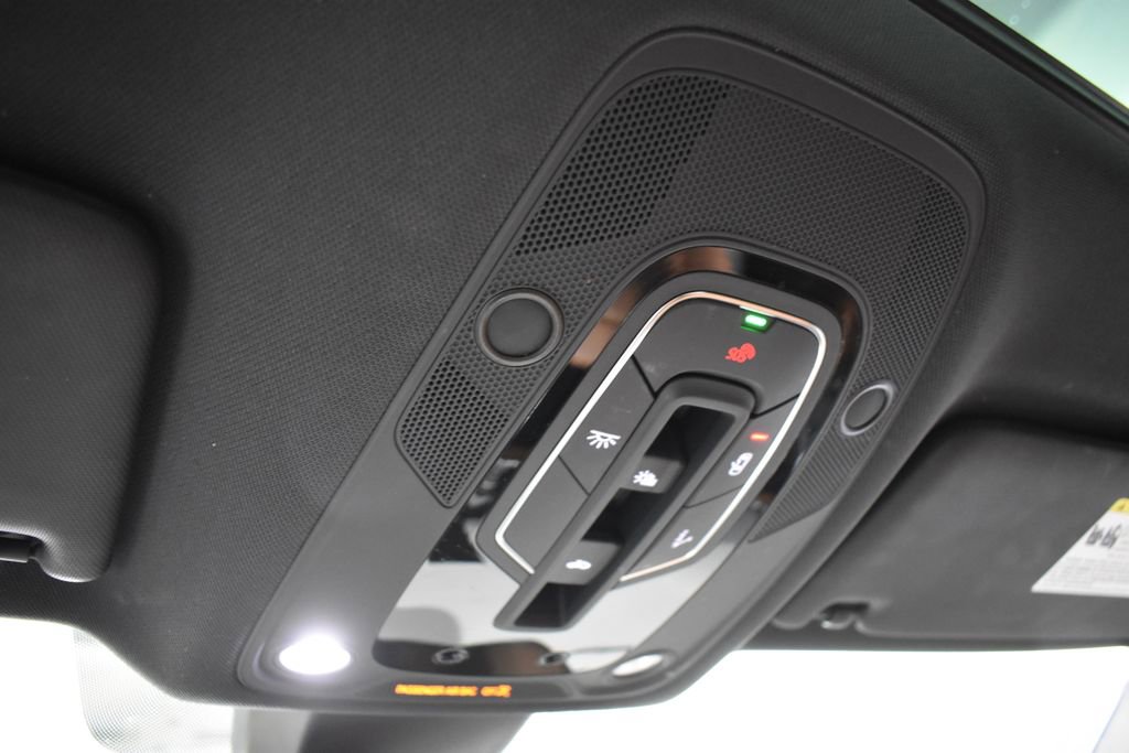 Used 2023 Audi Q5 2.0T Premium w/ Convenience Package AWD/4WD image 25