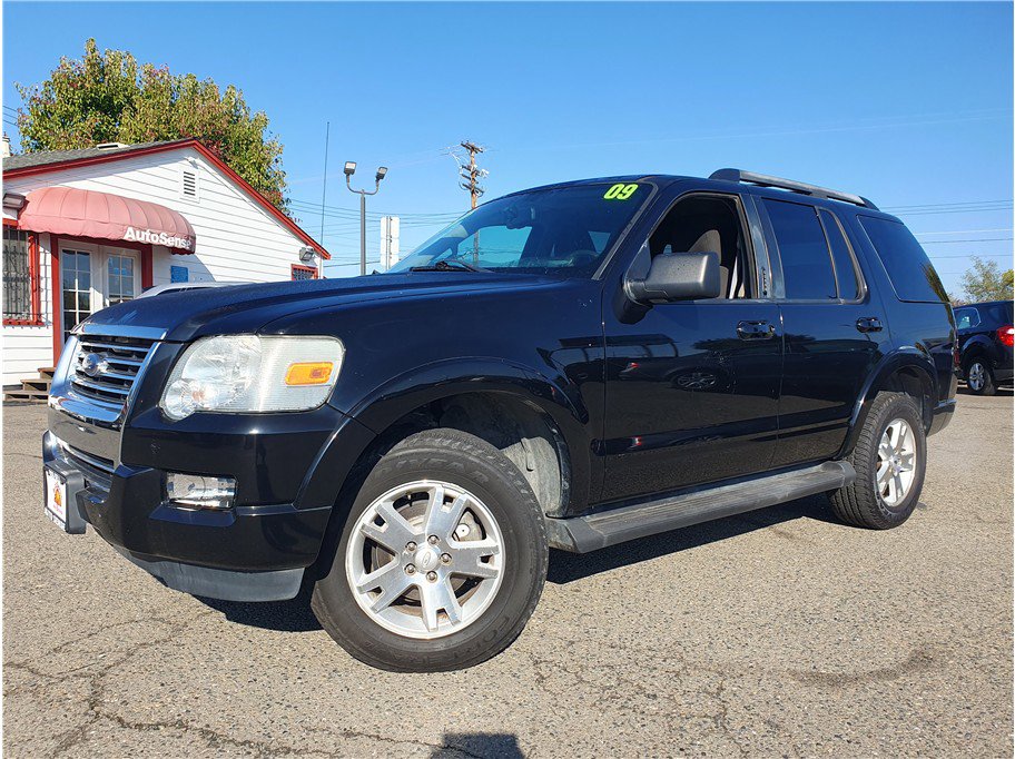 Used 2009 Ford Explorer XLT