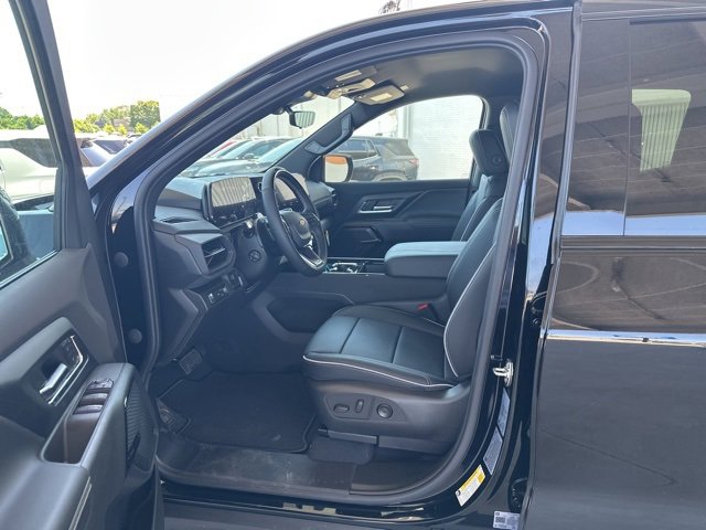 New 2026 Chevrolet Silverado EV LT image 13