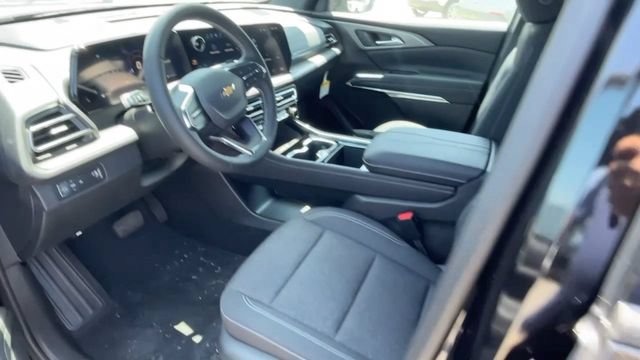 New 2026 Chevrolet Traverse LT w/ LPO, Floor Liner Package FWD image 11