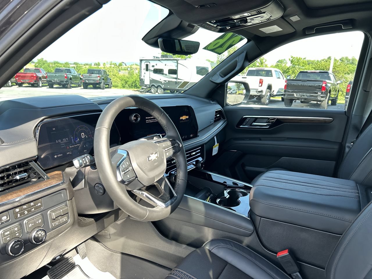 New 2026 Chevrolet Tahoe High Country w/ Sun And Tow Package AWD/4WD image 25