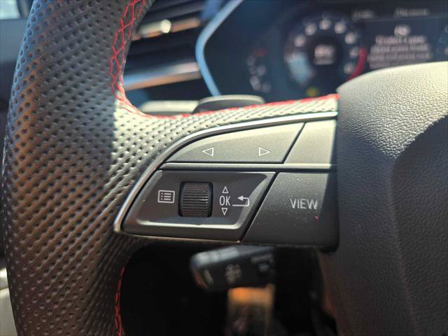 Used 2025 Audi Q3 2.0T Premium Plus w/ Premium Plus Package AWD/4WD image 34