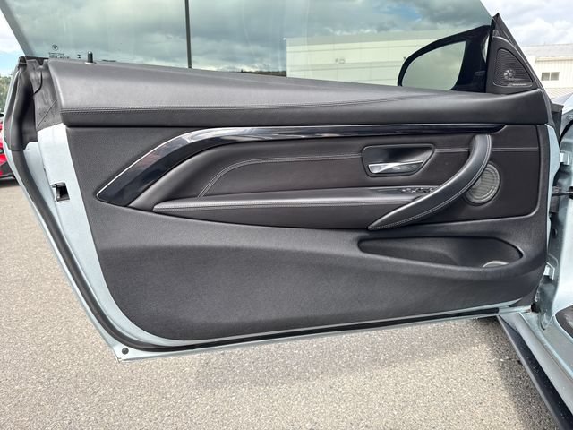 Used 2018 BMW M4 Coupe RWD image 18