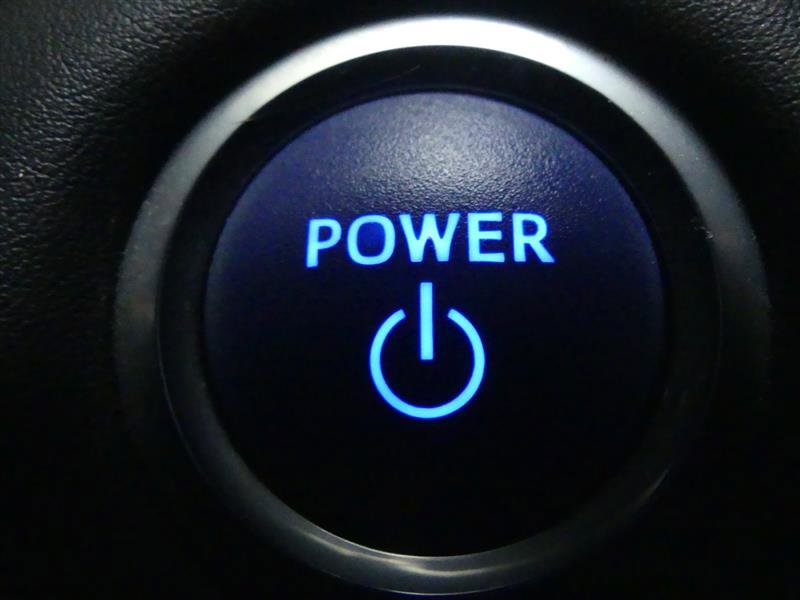 Used 2021 Toyota Highlander XLE image 17