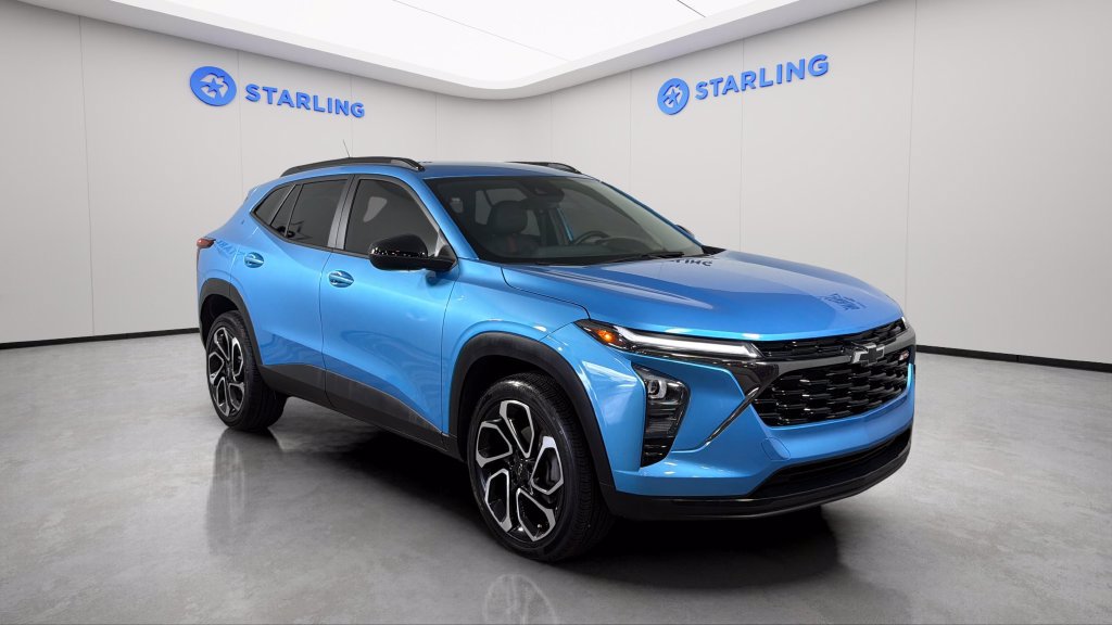 Certified 2025 Chevrolet Trax RS w/ Driver Confidence Package FWD image 14