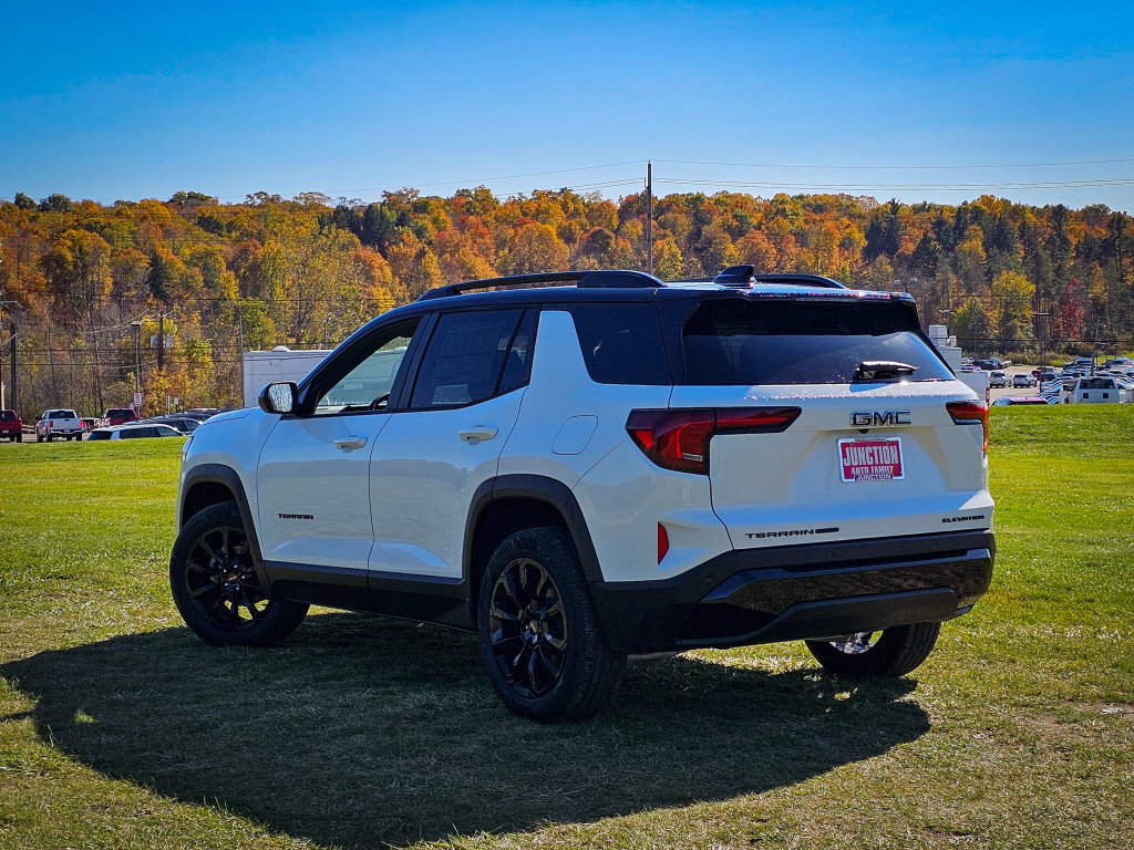 New 2027 GMC Terrain Elevation w/ Elevation Premium Package AWD/4WD image 5