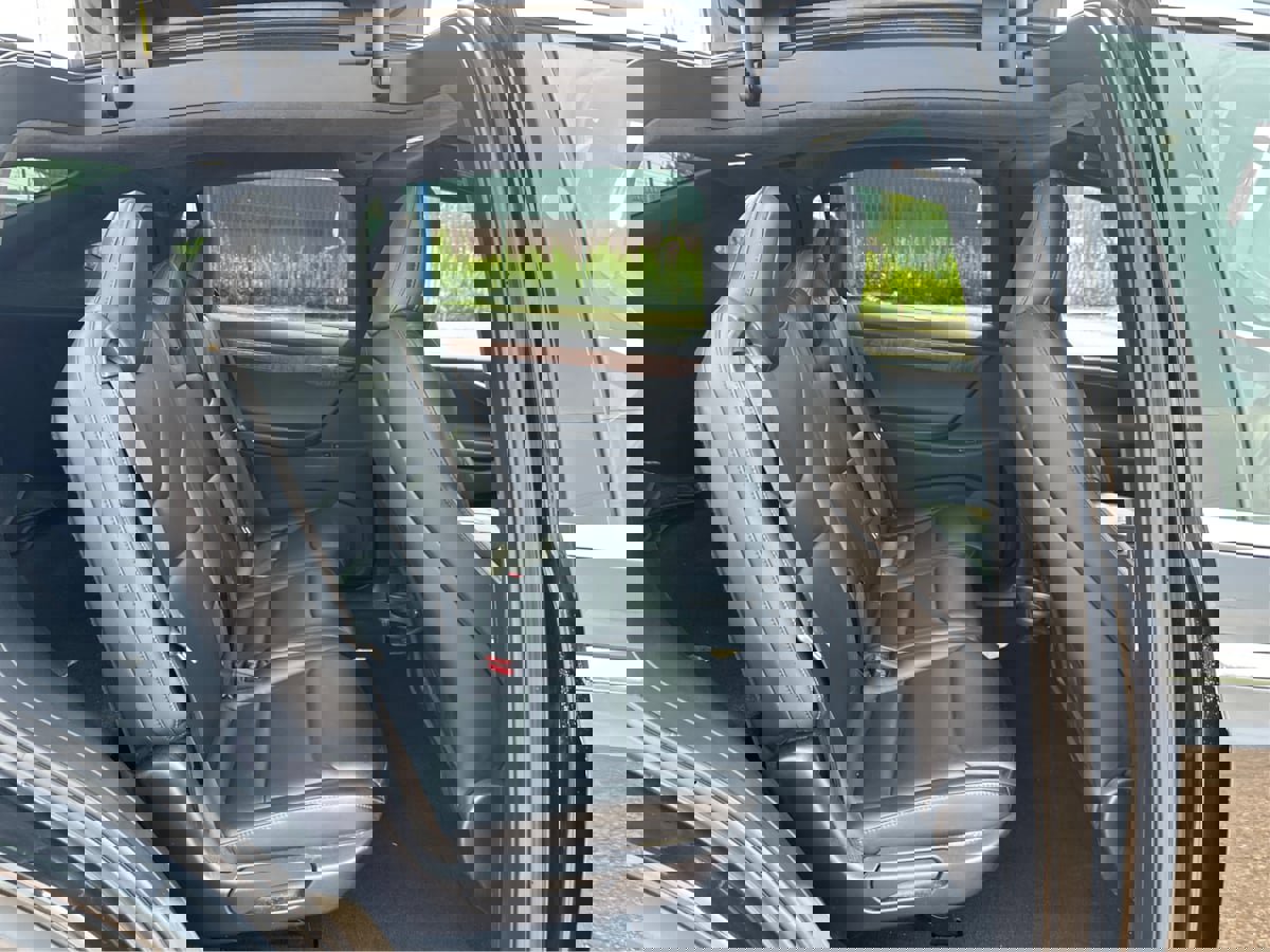 Used 2020 Tesla Model X Long Range image 11