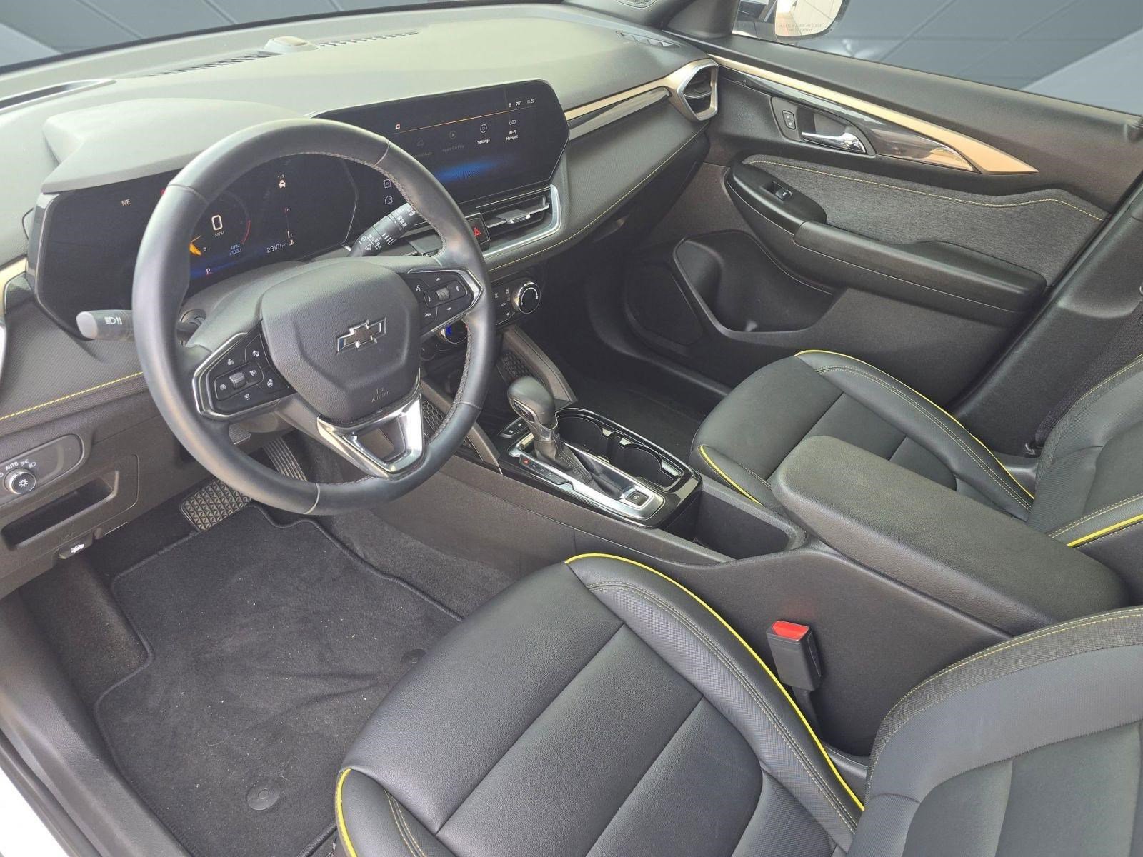 Used 2024 Chevrolet TrailBlazer ACTIV w/ Driver Confidence Package FWD image 26