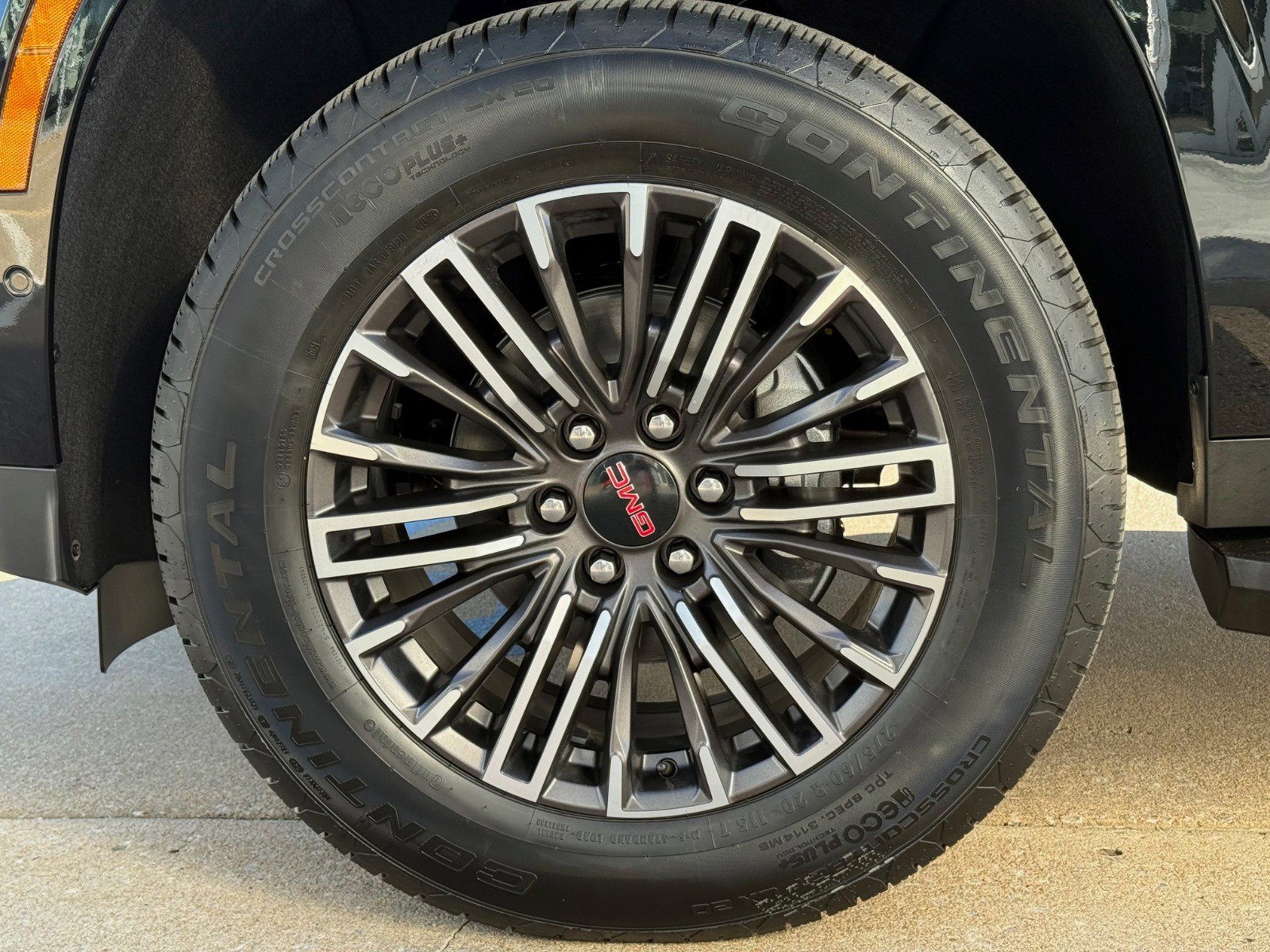 New 2026 GMC Yukon Elevation w/ Elevation Premium Package image 6