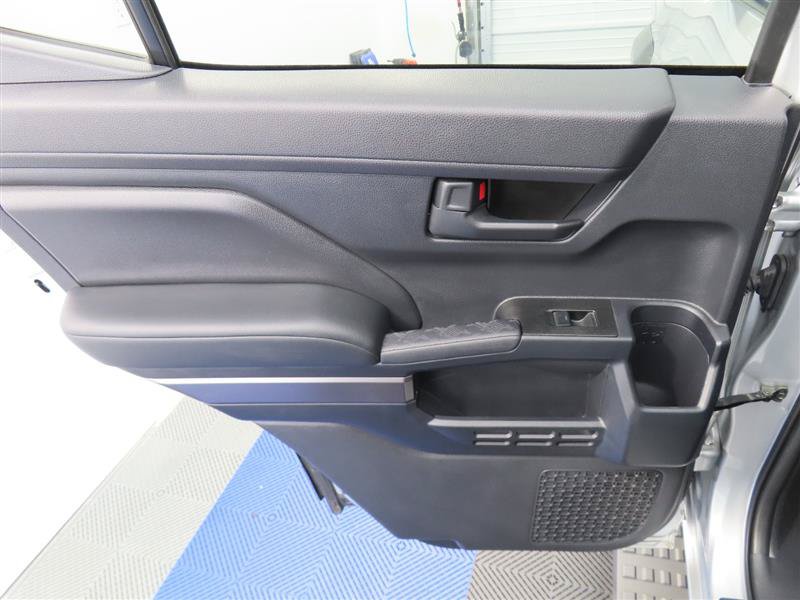 Used 2025 Toyota 4Runner SR5 AWD/4WD image 24