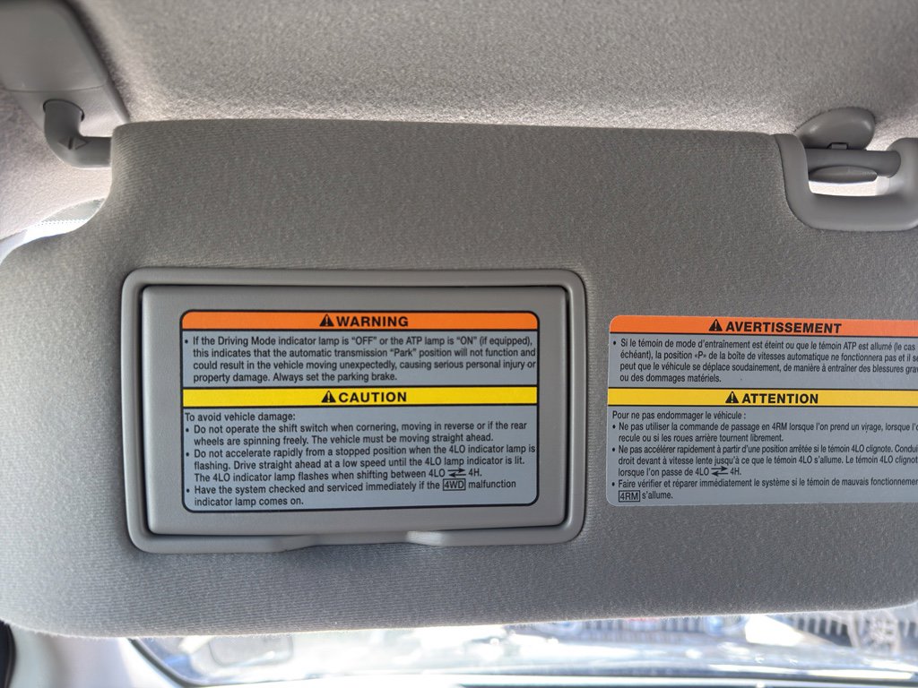 Used 2017 Nissan Frontier PRO-4X image 24