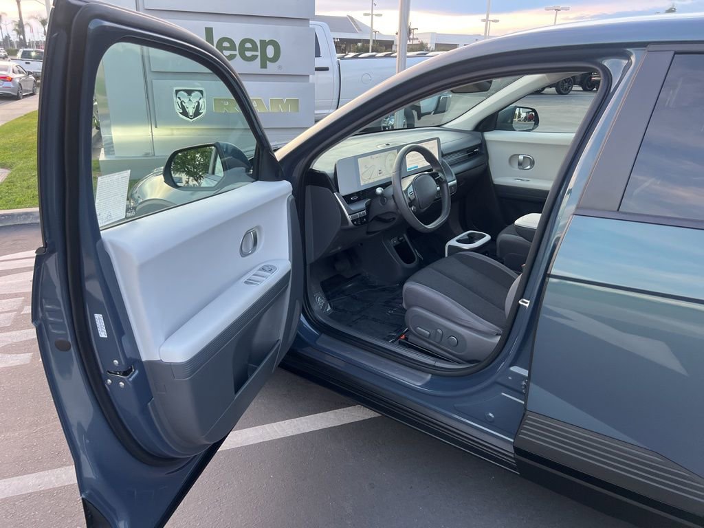 Used 2024 Hyundai Ioniq 5 SEL image 16
