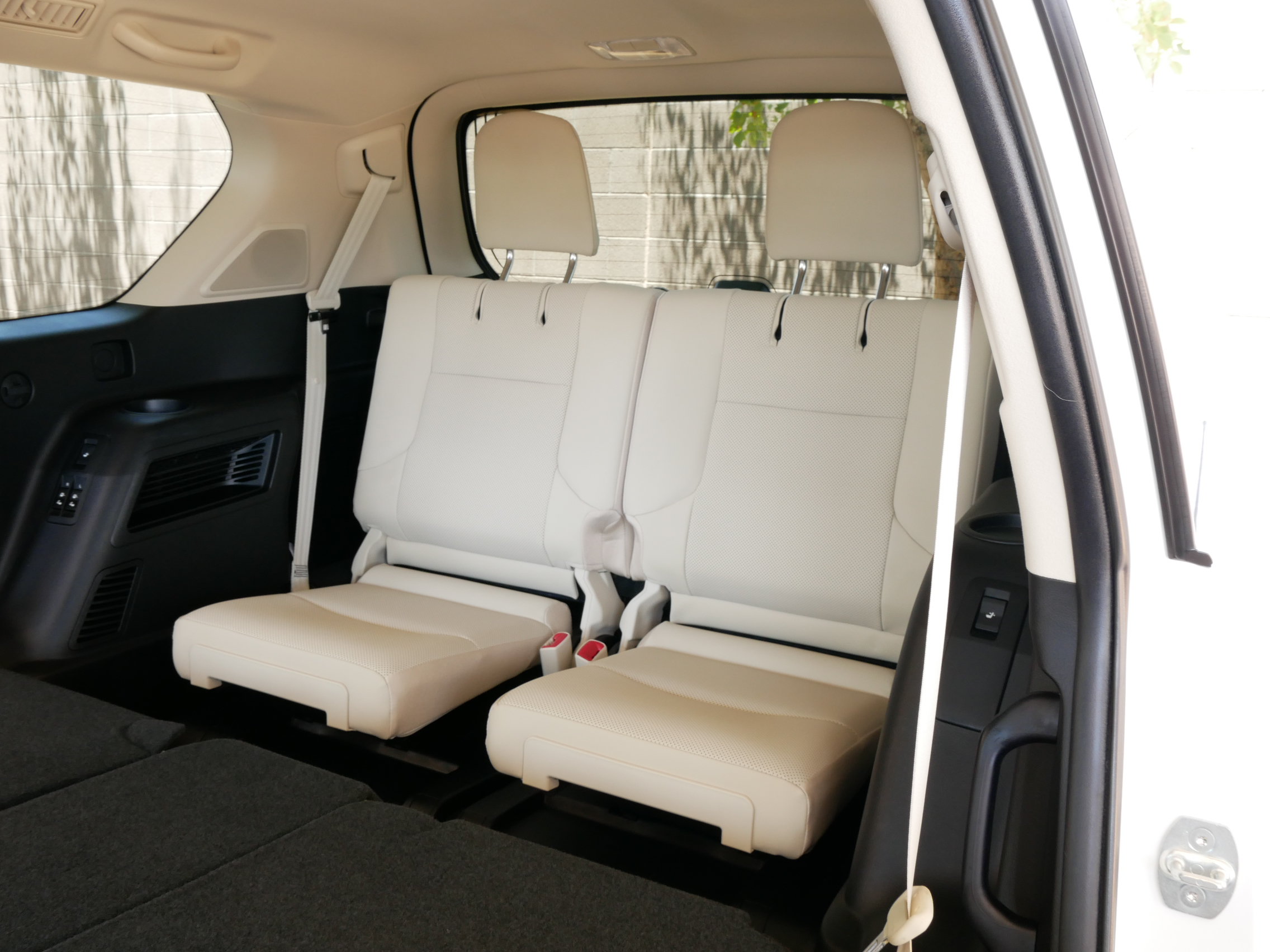 Used 2023 Lexus GX 460 Premium w/ Premium Plus Package AWD/4WD image 28