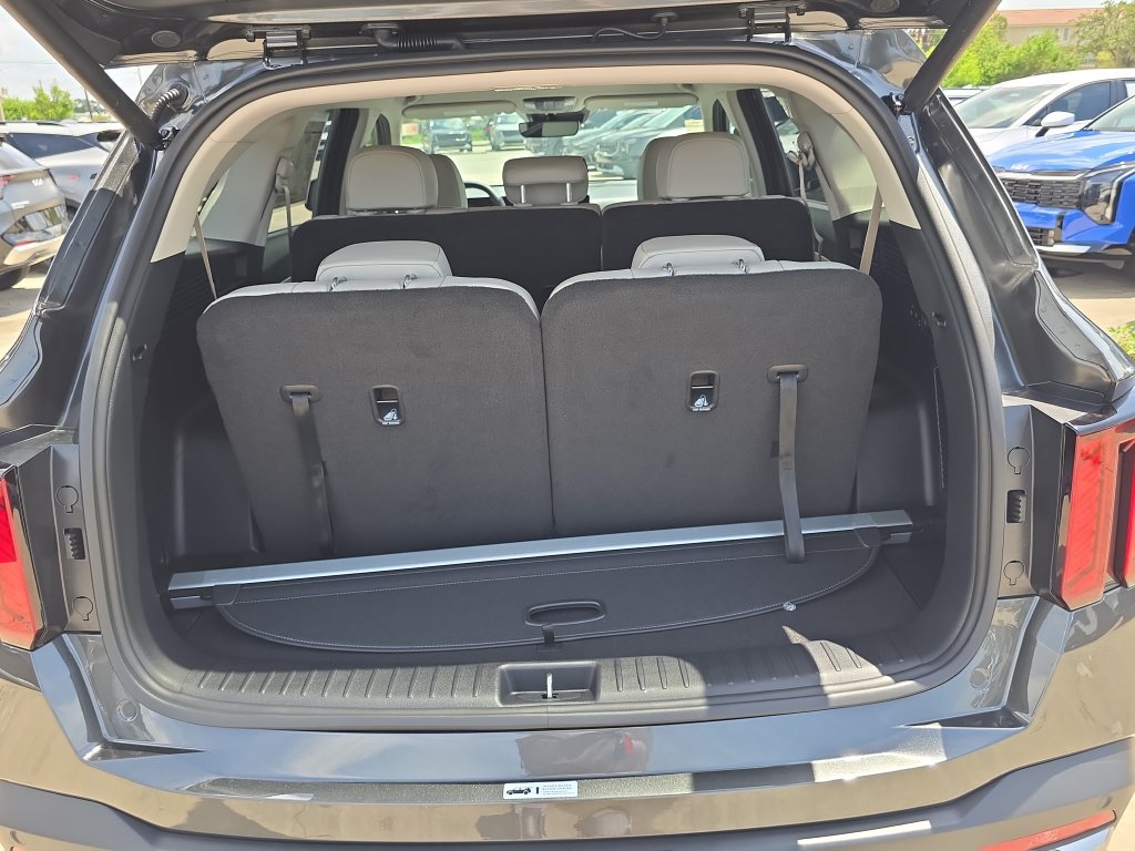 New 2026 Kia Sorento EX FWD image 10