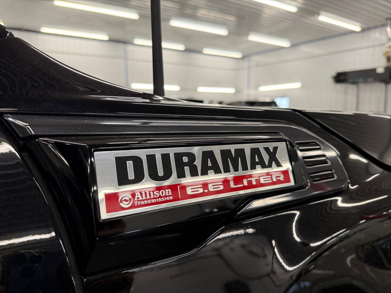 Used 2025 GMC Sierra 2500 AT4 w/ AT4 Premium Plus Package AWD/4WD image 35