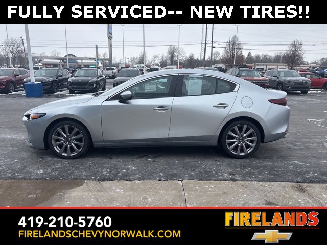 Used 2020 MAZDA MAZDA3 Sedan w/ Select Package image 5
